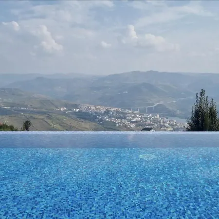 Bed & Breakfast Quinta De Raj - Your Douro Valley Retreat